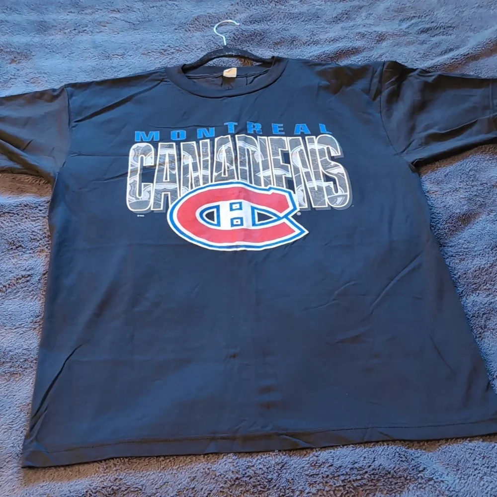 NHL| Vintage Montreal Canadiens NHL Black Short Sleeve T-shirt - Picture 8 of 12